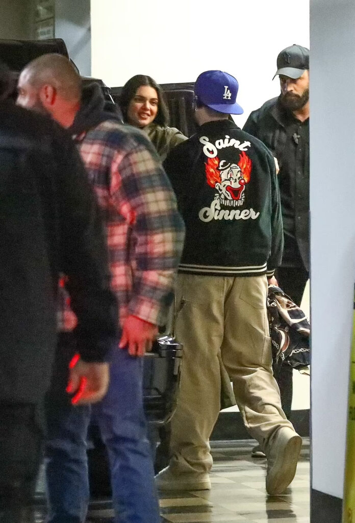 Kendall Jenner and Bad Bunny 696x1024 1