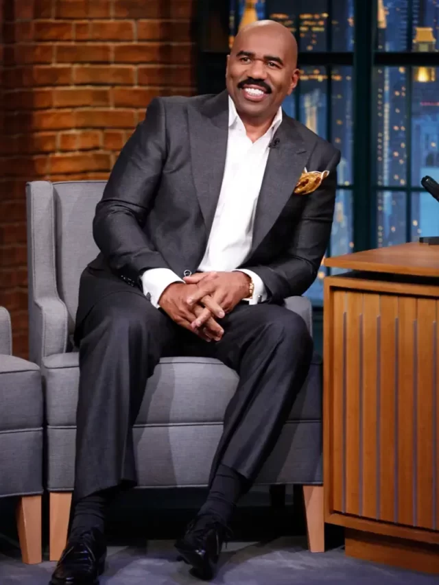 Steve Harvey A short Biography, Lets have a look.