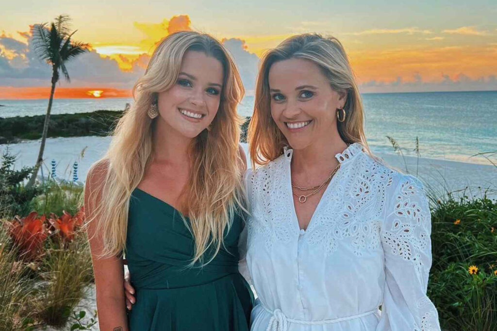 Reese Witherspoon and daughter Ava Phillippe