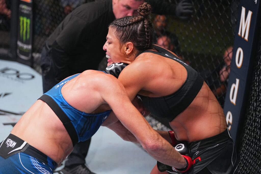 Holly Holm vs. Mayra Bueno Silva UFC Vegas 77